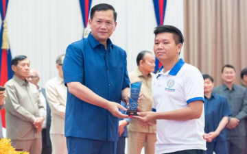 榮迪興 JDH 柬埔寨 Cambodia Factory 0ne EnterpriseOne Harmonious CommunityAward Gold Status 柬埔寨怡成廠 Cambodia